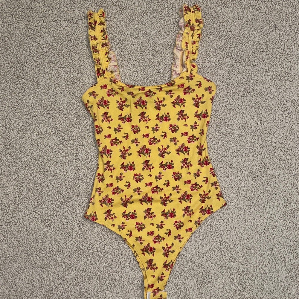 Yellow floral bodysuit sleeveless ruffle
